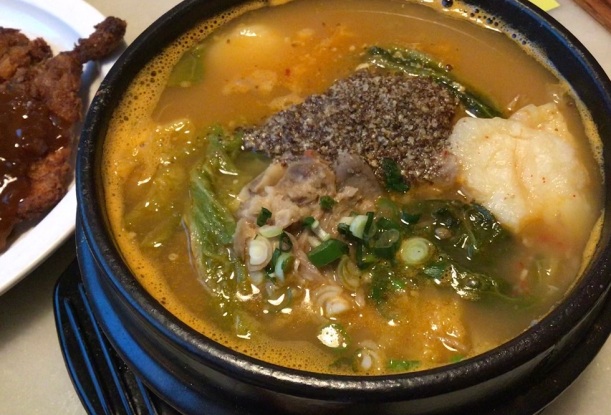 Dami_Sushi_Korean_Pork_Bone_Soup